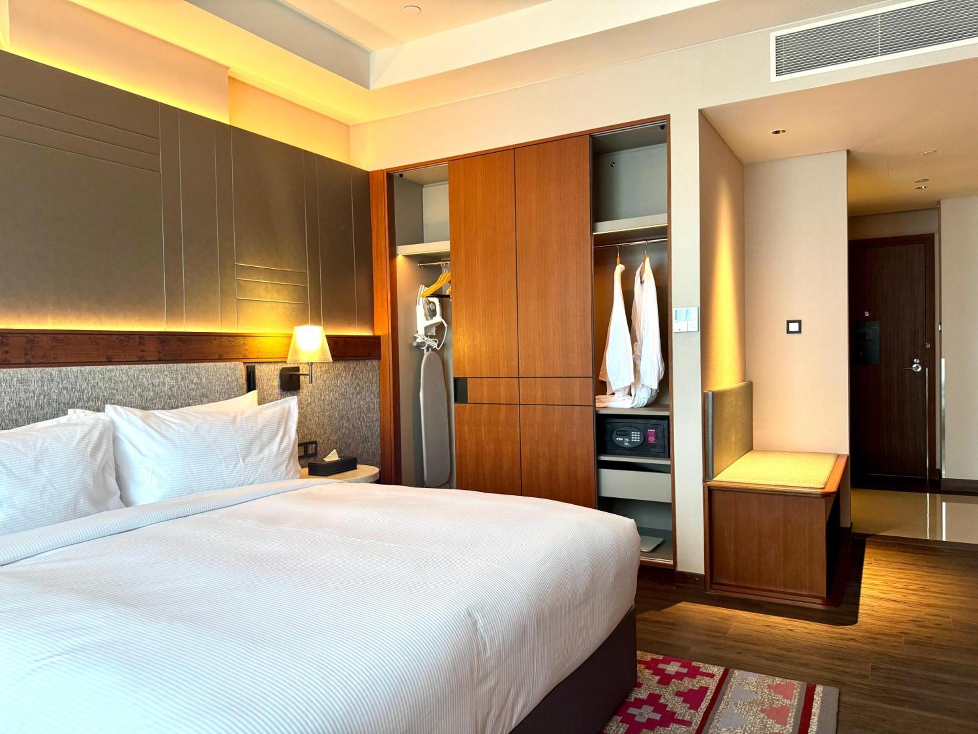 Palm Springs Hotel 帝力 外观 照片